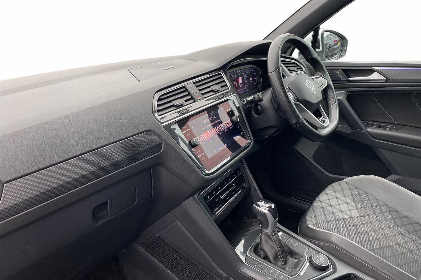 Volkswagen Tiguan 2.0 TDI (150PS) R-Line SCR 4Motion DSG