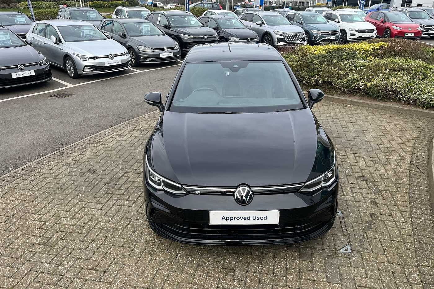 Volkswagen Golf MK8 Hatchback 5-Dr 1.5 TSI (130ps) R-Line EVO