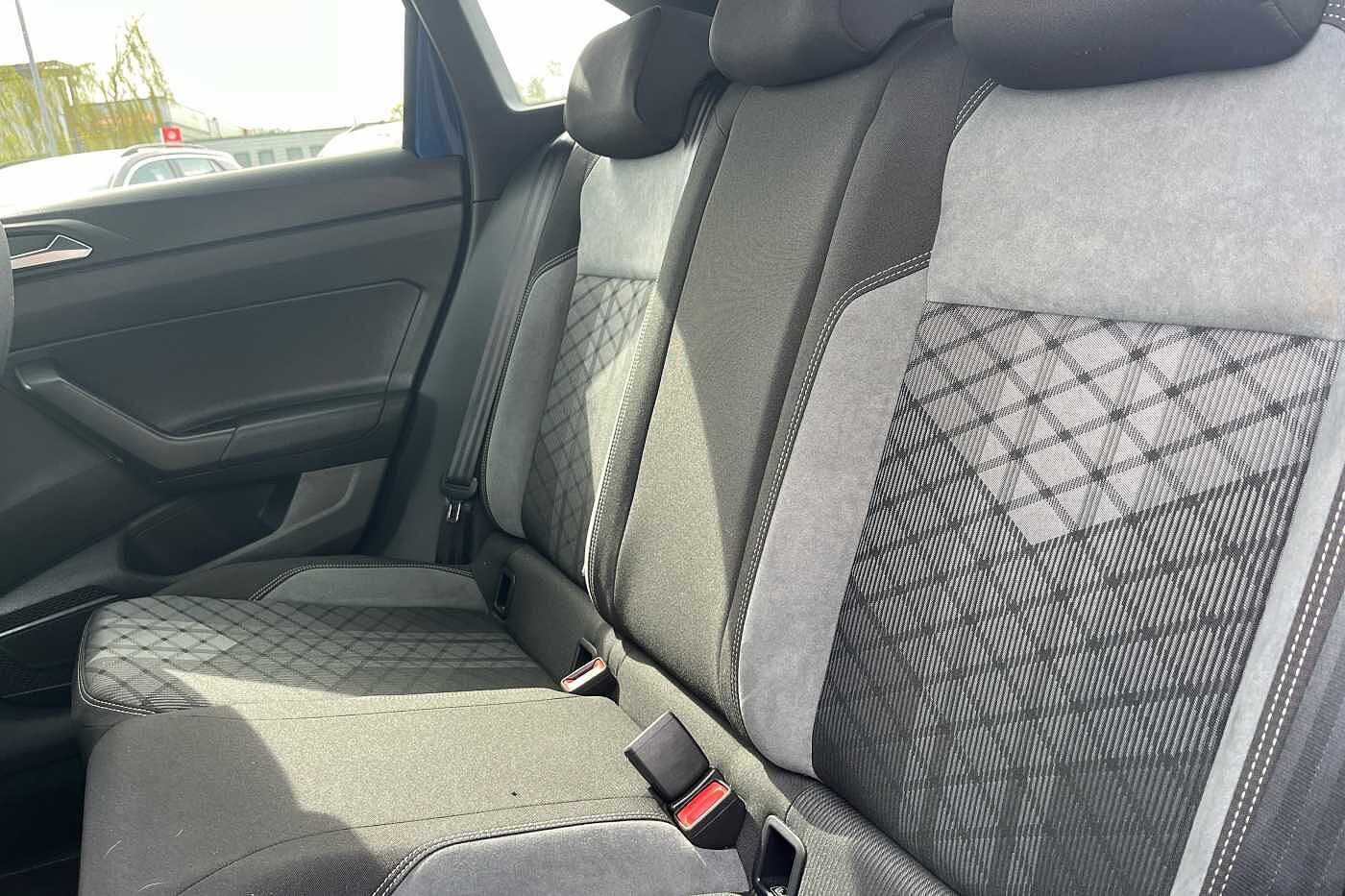 Volkswagen Taigo 1.5 TSI (150ps) R-Line DSG