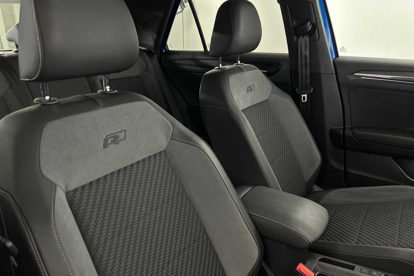 Volkswagen T-ROC 2.0 TDI R-Line 150PS