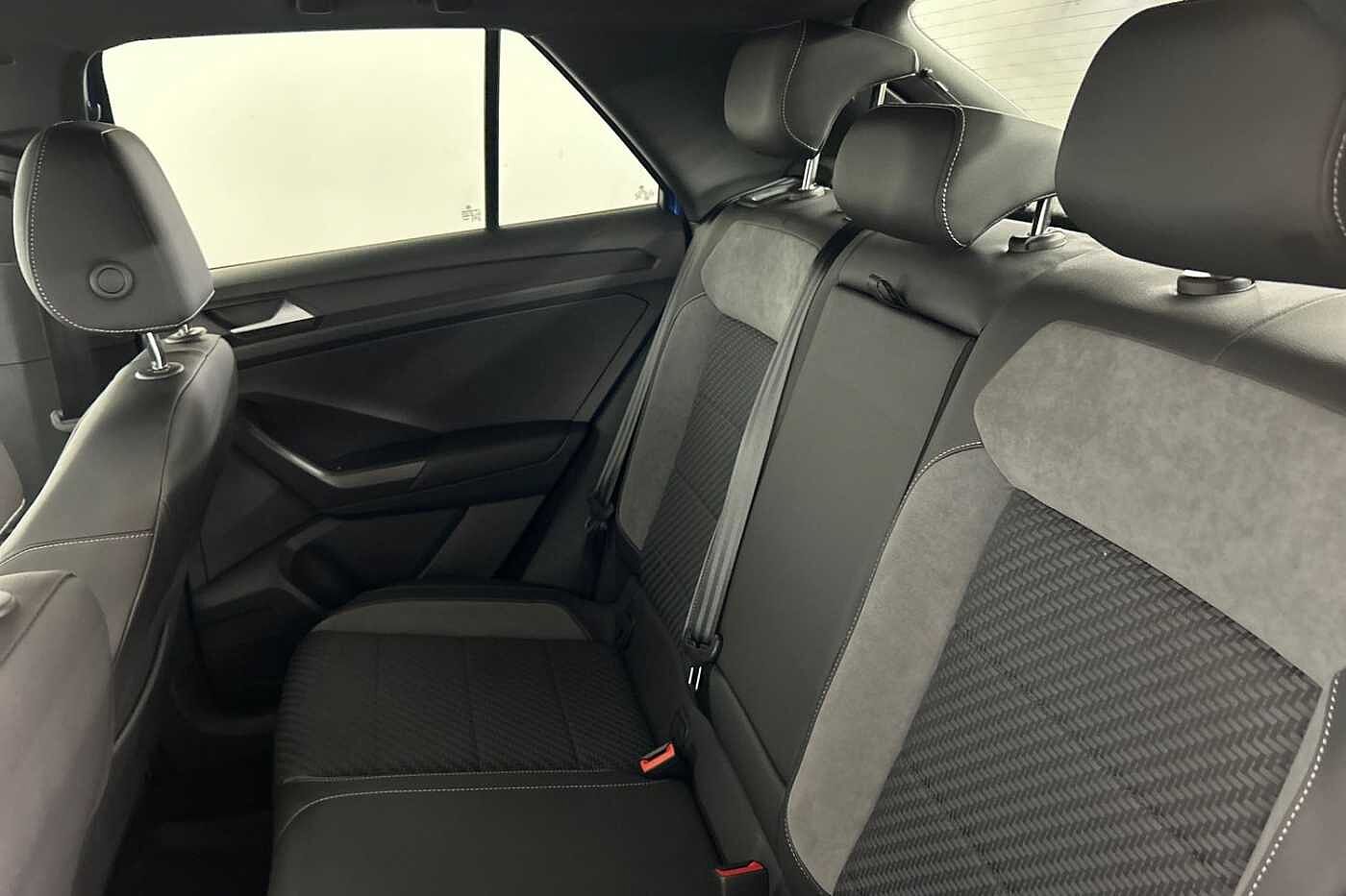 Volkswagen T-ROC 2.0 TDI R-Line 150PS
