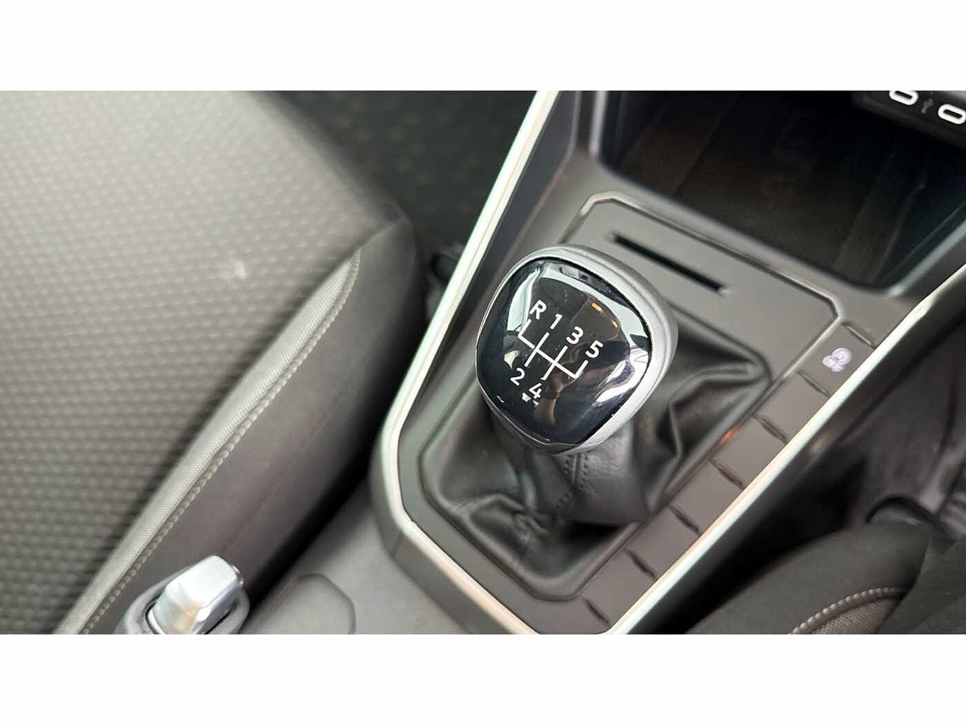 Volkswagen Polo 1.0 TSI (95ps) Match