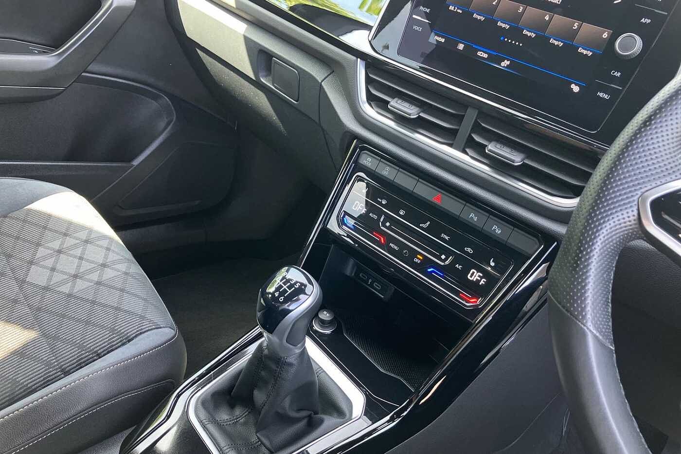 Volkswagen T-ROC Mark 1 Facelift (2022) 1.5 TSI R-Line 150PS