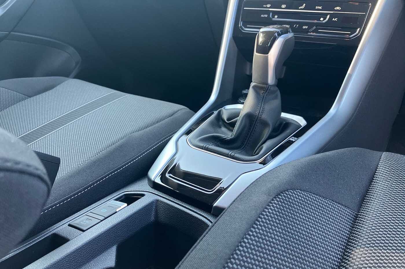 Volkswagen T-ROC 1.5 TSI (150ps) Life DSG