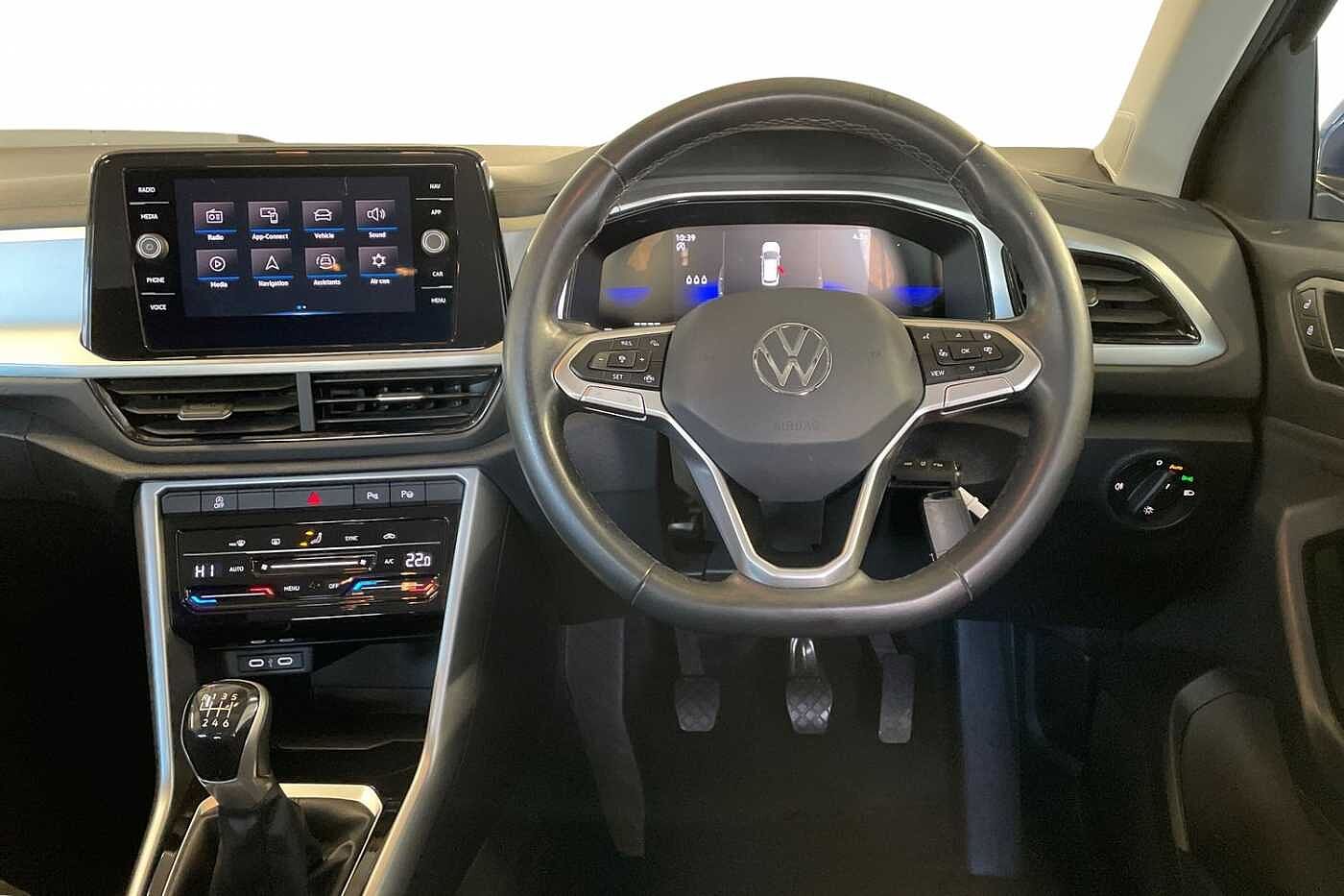 Volkswagen T-ROC Mark 1 Facelift (2022) 1.0 TSI Life 110PS