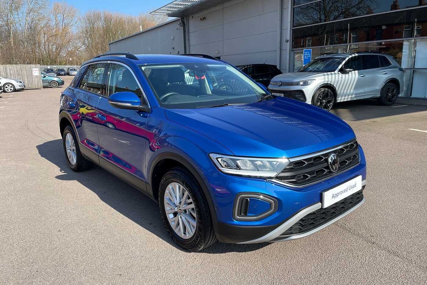 Volkswagen T-ROC Mark 1 Facelift (2022) 1.0 TSI Life 110PS