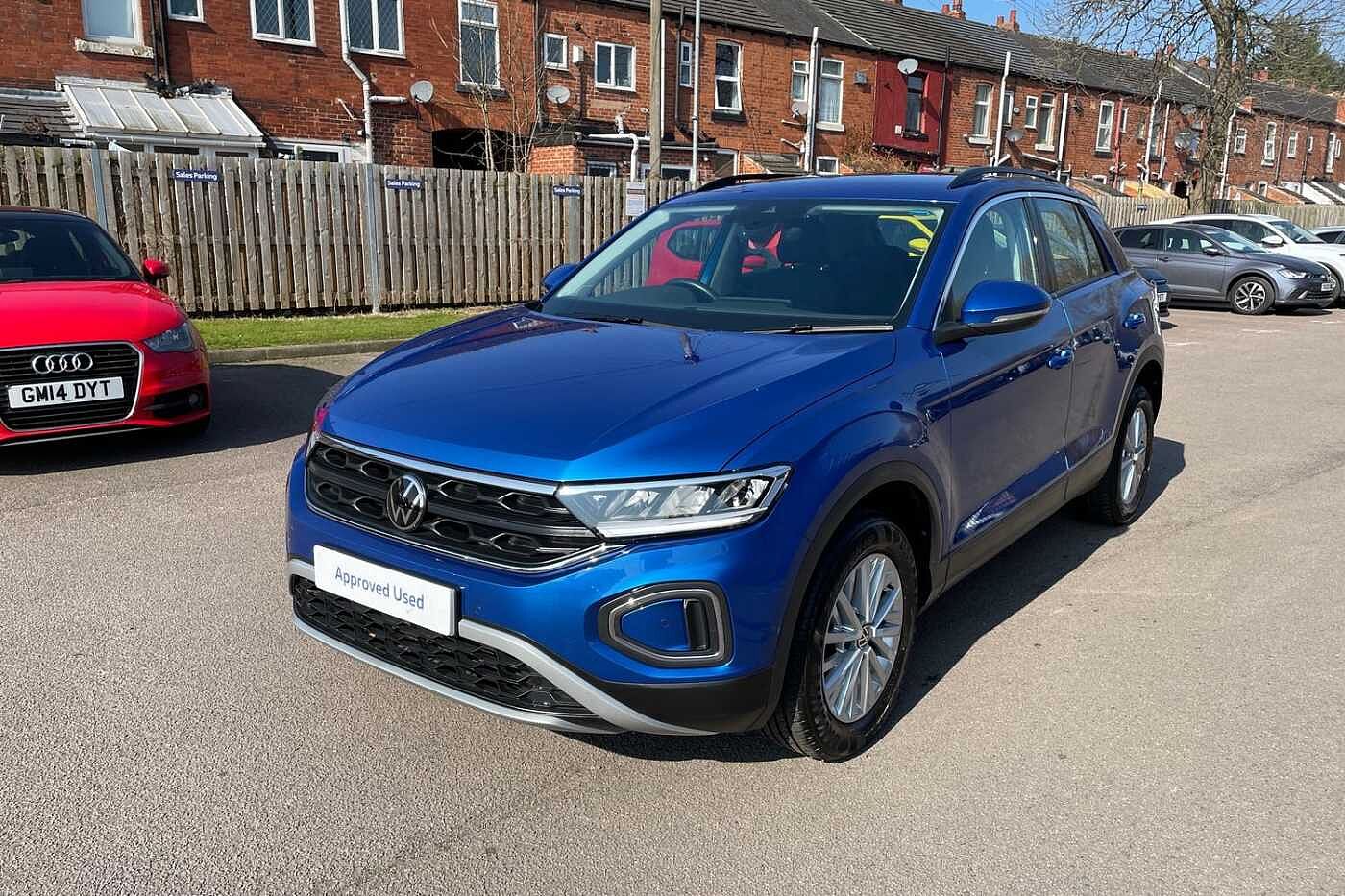 Volkswagen T-ROC Mark 1 Facelift (2022) 1.0 TSI Life 110PS