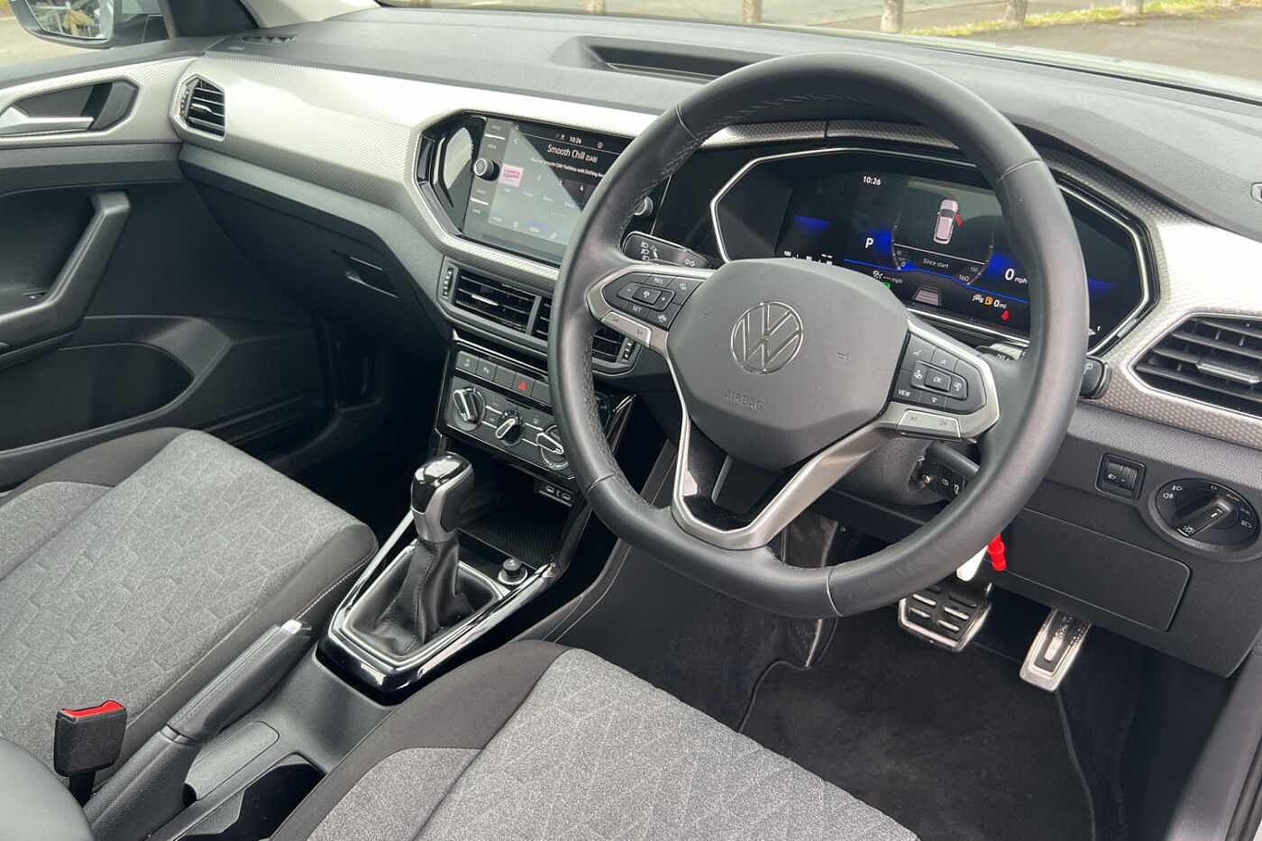 Volkswagen T-Cross 1.0 TSI (110ps) Move DSG Hatchback