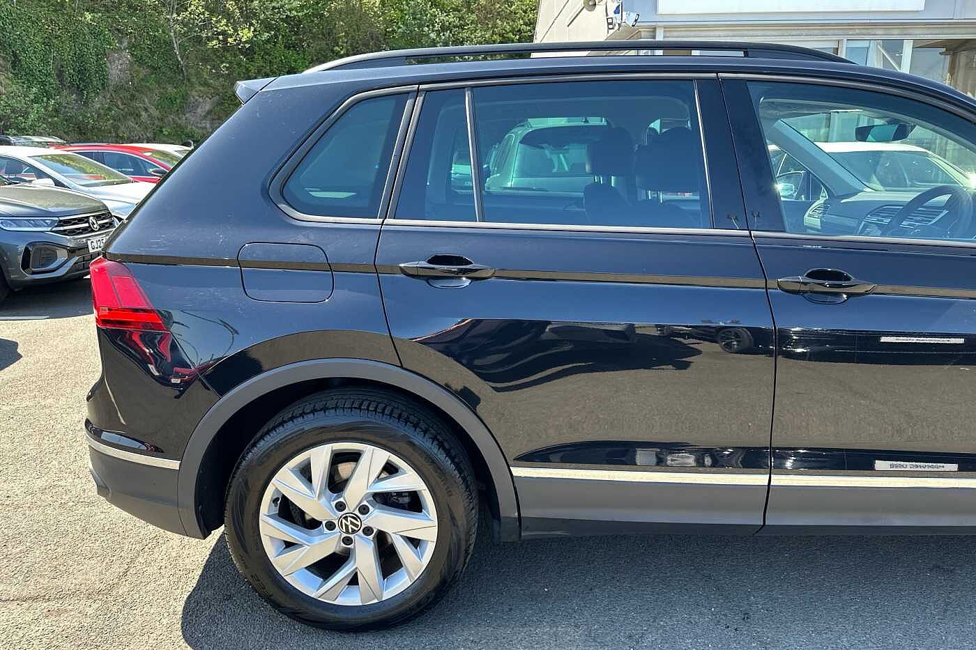 Volkswagen Tiguan 1.5 TSI (150ps) Life EVO DSG 5 door