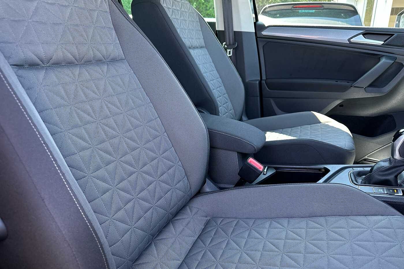 Volkswagen Tiguan 1.5 TSI (150ps) Life EVO DSG 5 door