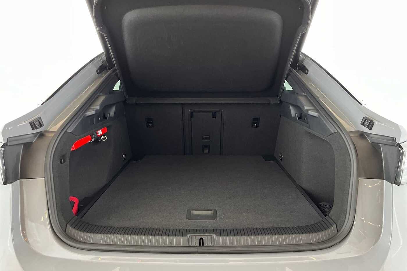 Volkswagen ID.7 Pro 77kWh Match Fastback Auto 5dr