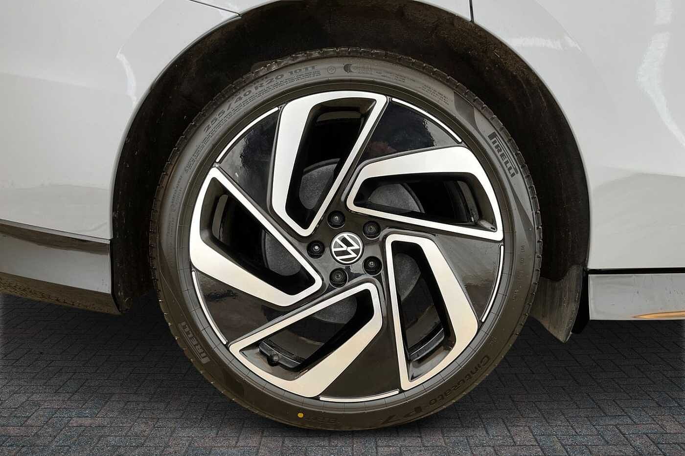Volkswagen ID.7 Pro 77kWh Match Fastback Auto 5dr