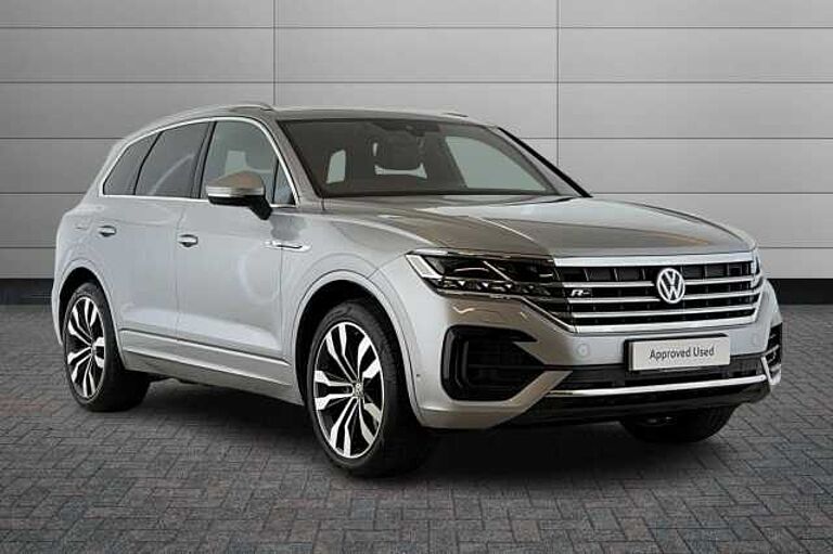 Volkswagen Touareg 3.0 TDI V6 R-Line Tech SUV 5dr Diesel Tiptronic 4Motion Euro 6 (s/s) (286 ps)