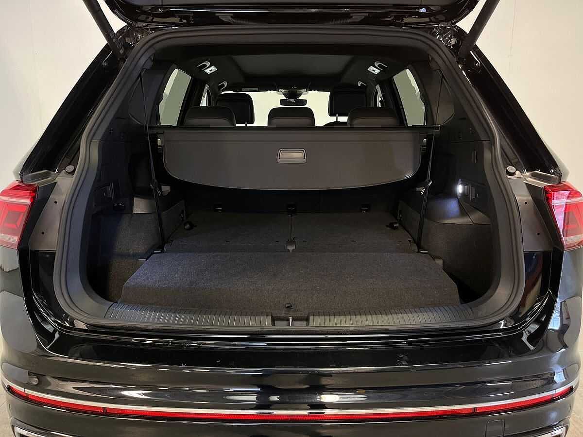 Volkswagen Tiguan Allspace 2.0 TDI R-Line 5Dr DSG
