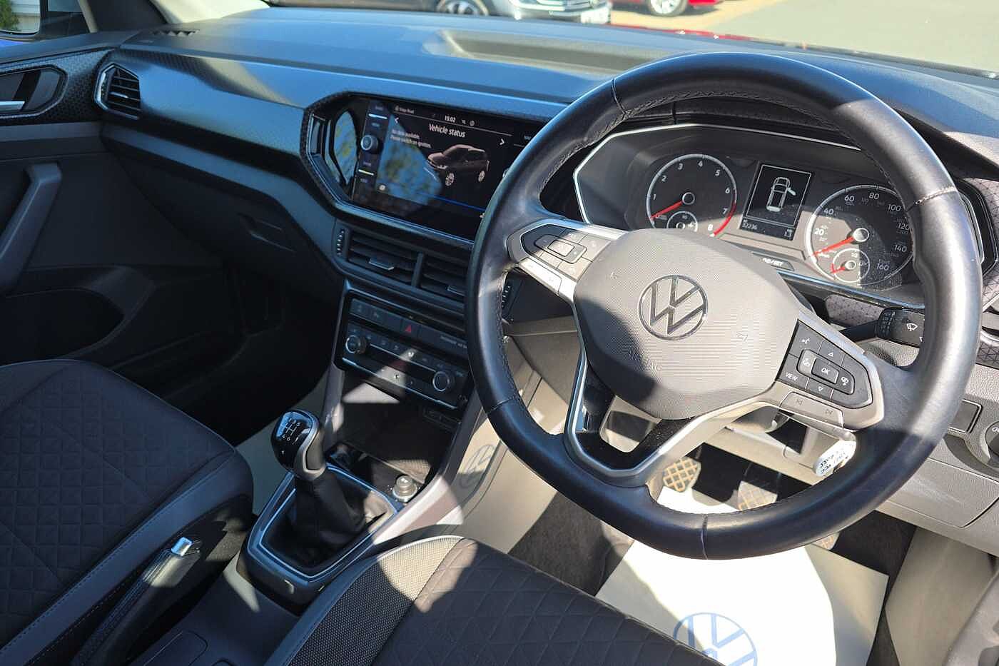 Volkswagen T-Cross 1.0 TSI (110ps) SEL DSG Hatchback