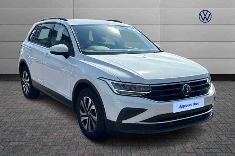 Volkswagen Tiguan 1.5 TSI (150ps) Active EVO Manual 5 door