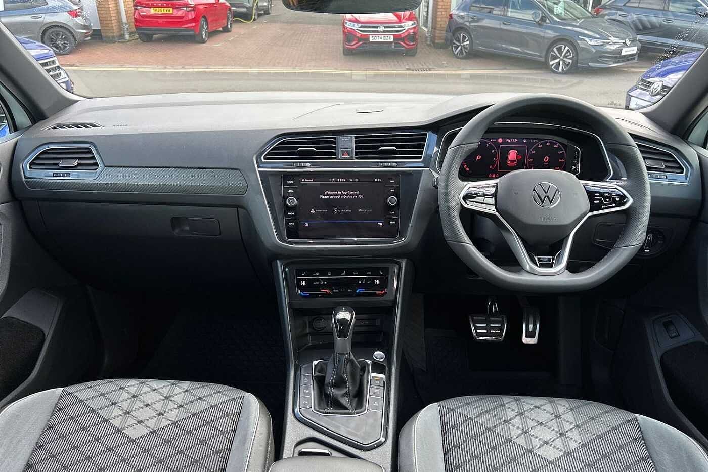Volkswagen Tiguan 1.5 TSI (150ps) R-Line EVO DSG