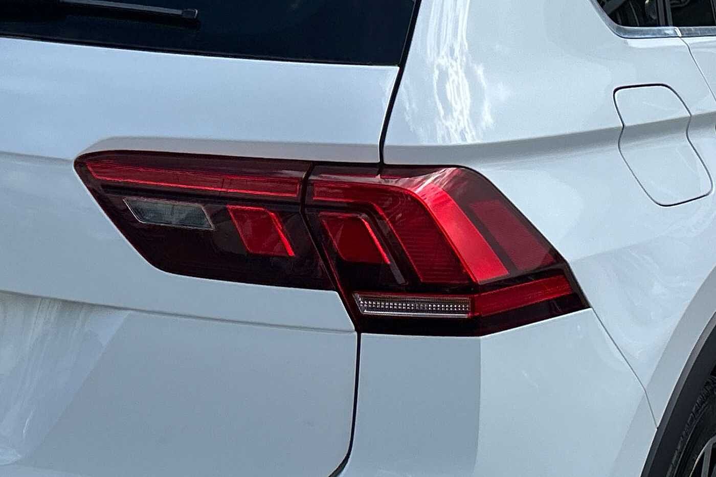 Volkswagen Tiguan 1.5 TSI (150ps) R-Line EVO DSG