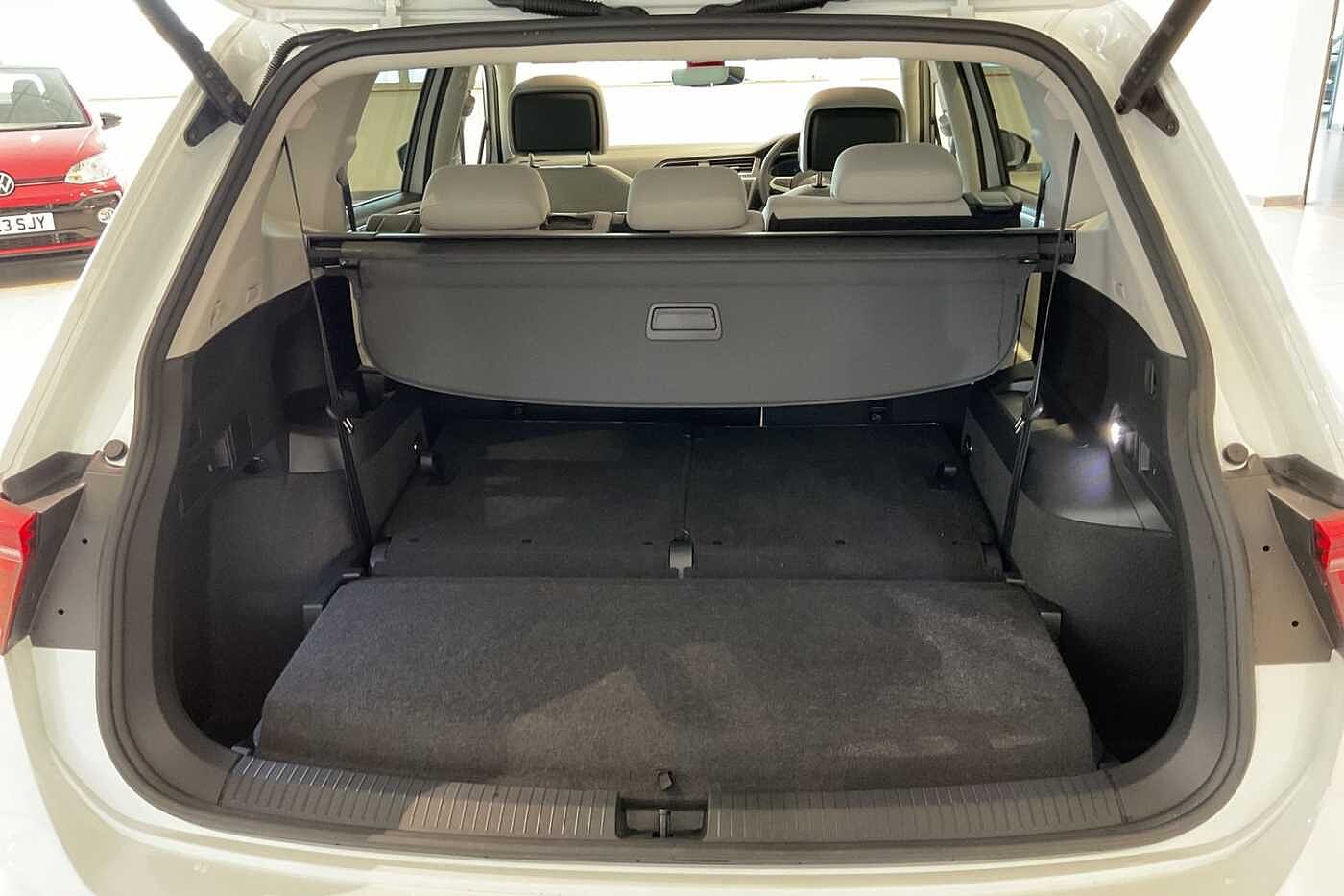 Volkswagen Tiguan Allspace 1.5 TSI Elegance SUV 5dr Petrol DSG Euro 6 (s/s) (150 ps)