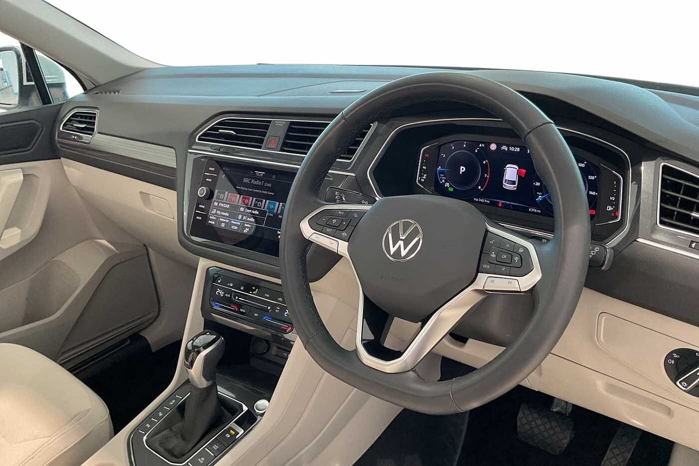 Volkswagen Tiguan Allspace 1.5 TSI Elegance SUV 5dr Petrol DSG Euro 6 (s/s) (150 ps)