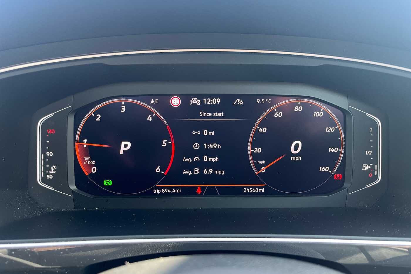 Volkswagen Tiguan 2.0 TDI (150PS) R-Line SCR DSG