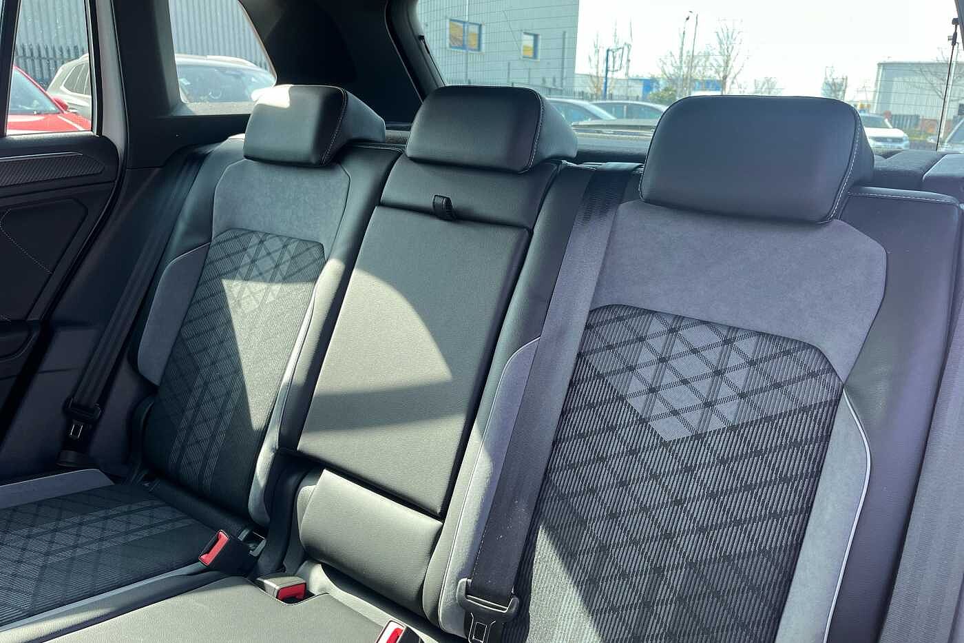 Volkswagen Tiguan 2.0 TDI (150PS) R-Line SCR DSG