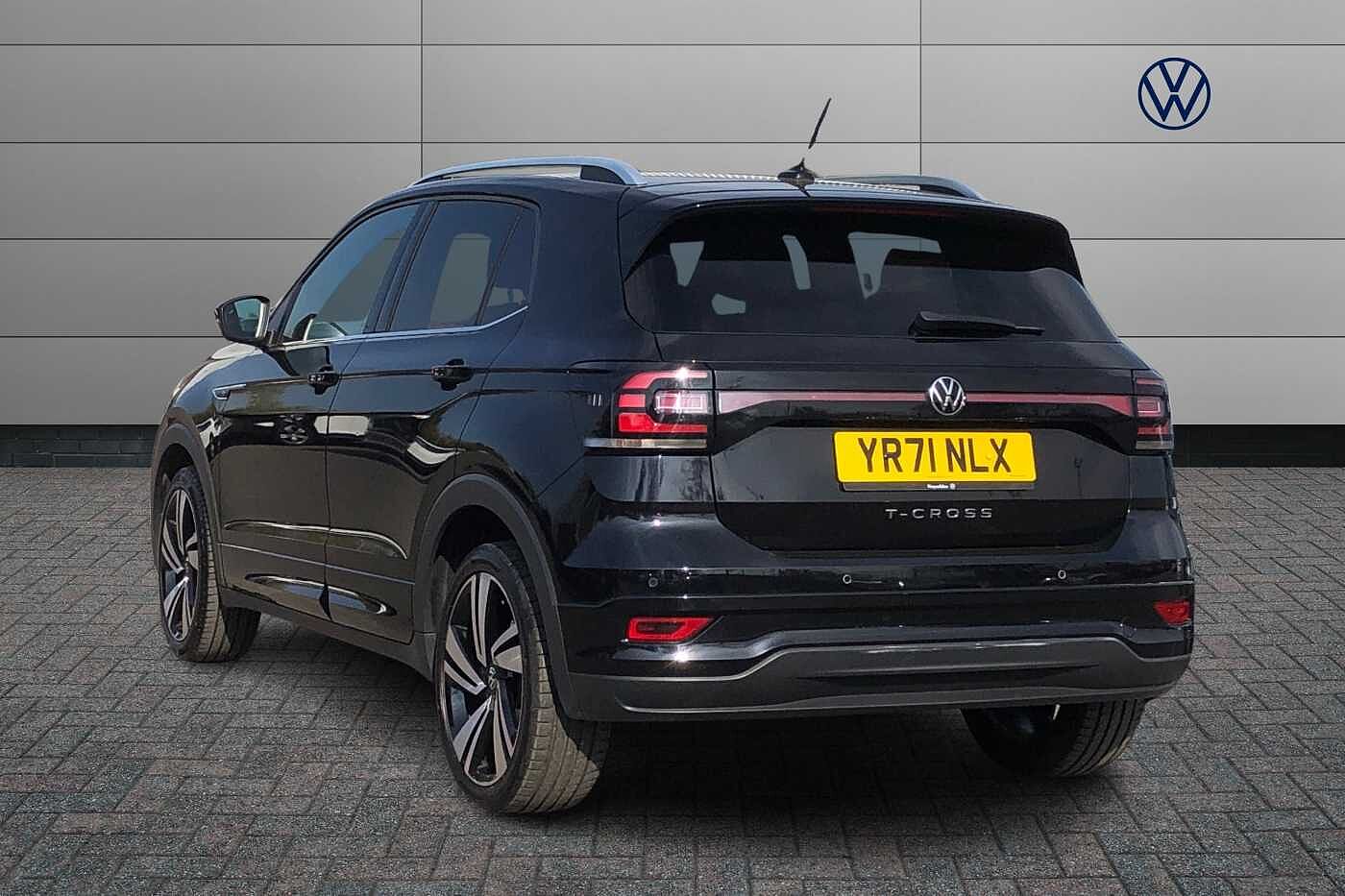 Volkswagen T-Cross 1.0 TSI (110ps) R-Line Hatchback