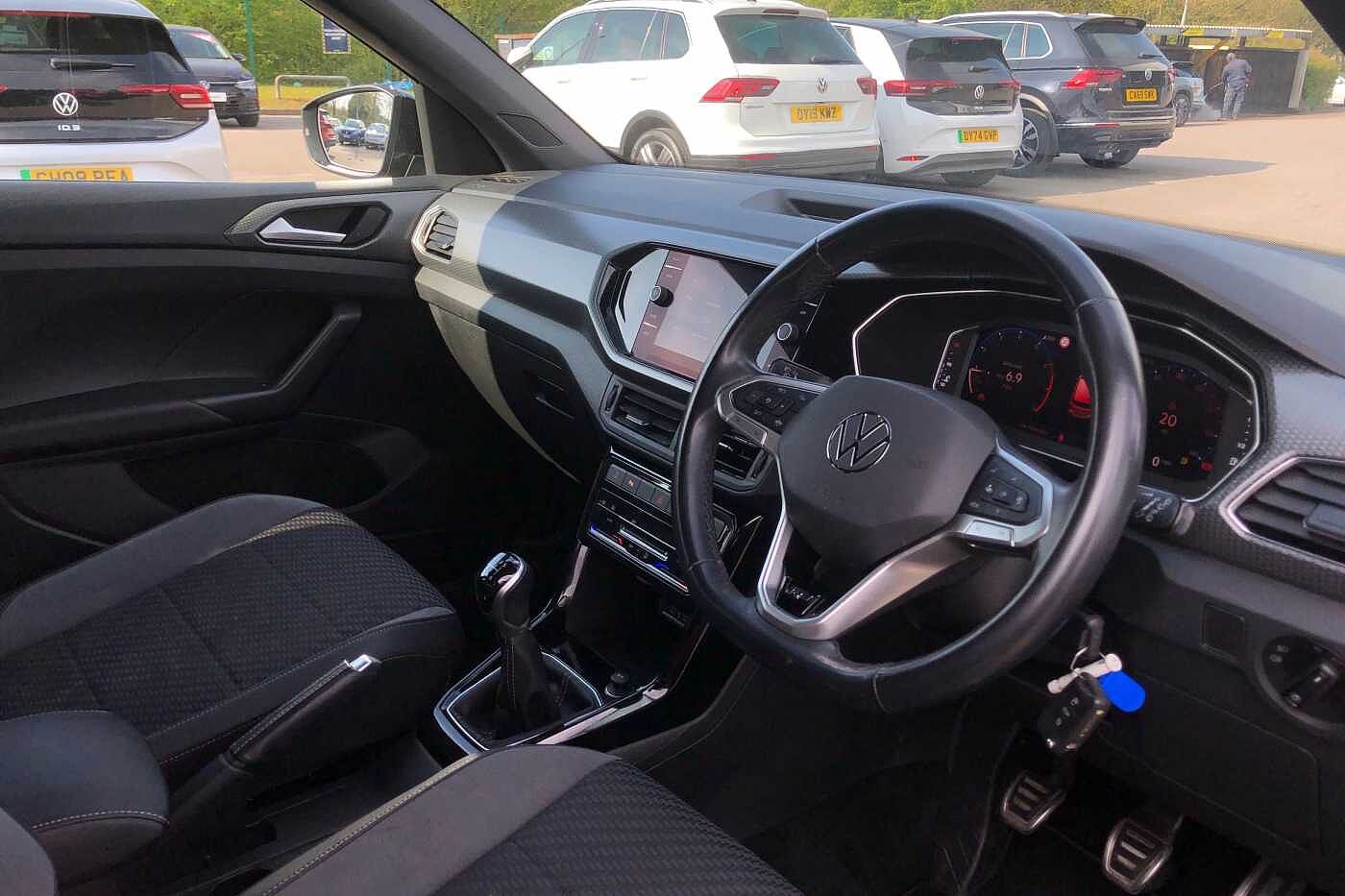 Volkswagen T-Cross 1.0 TSI (110ps) R-Line Hatchback