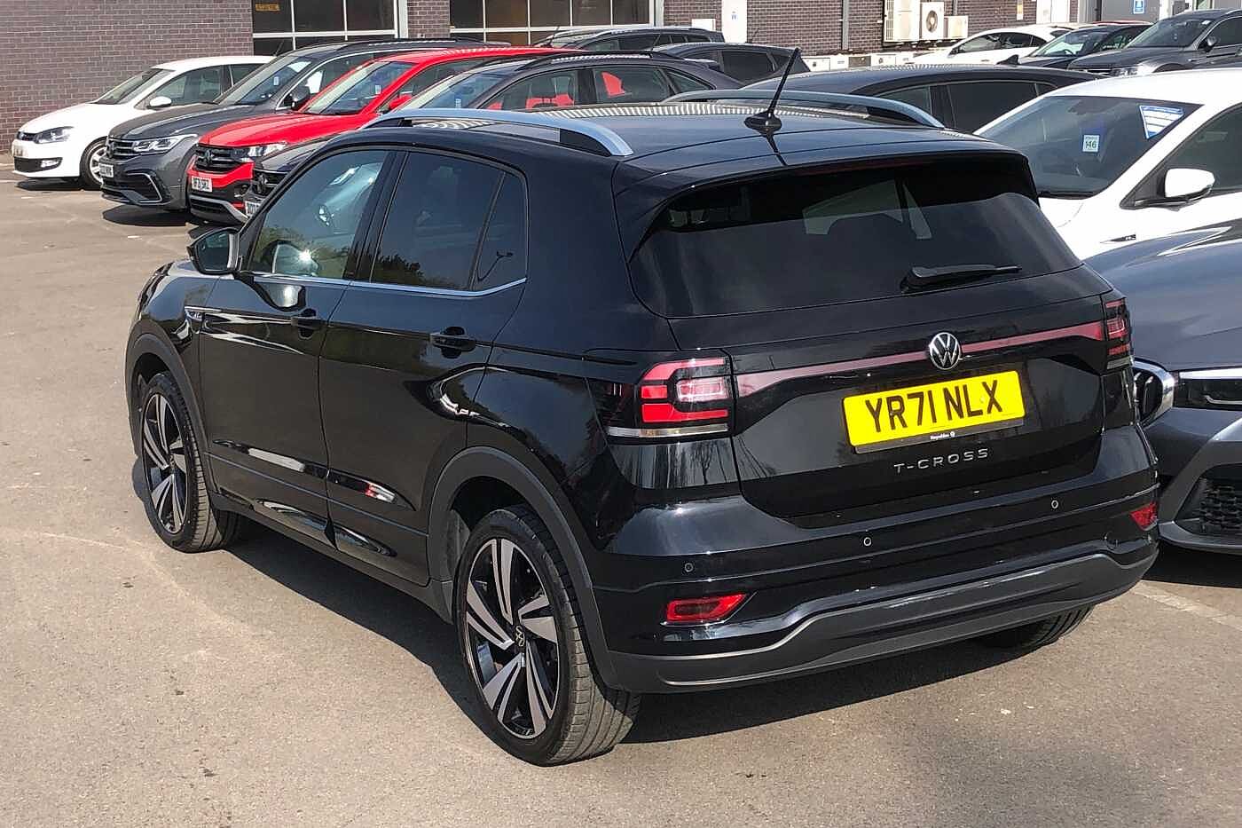 Volkswagen T-Cross 1.0 TSI (110ps) R-Line Hatchback
