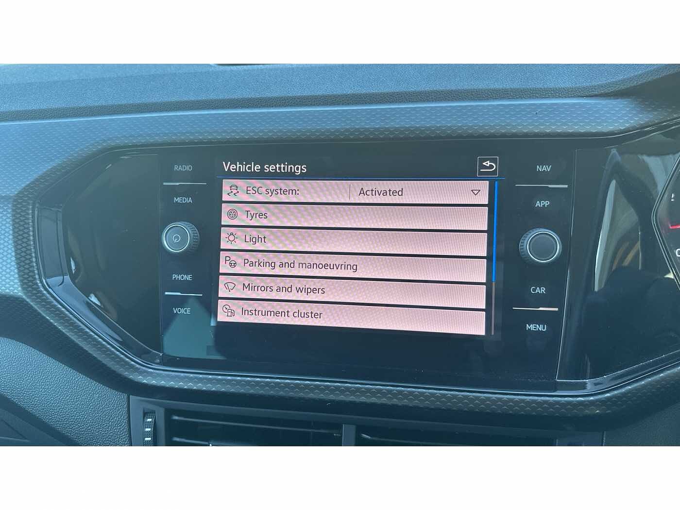 Volkswagen T-Cross 1.0 TSI (110ps) SE Hatchback