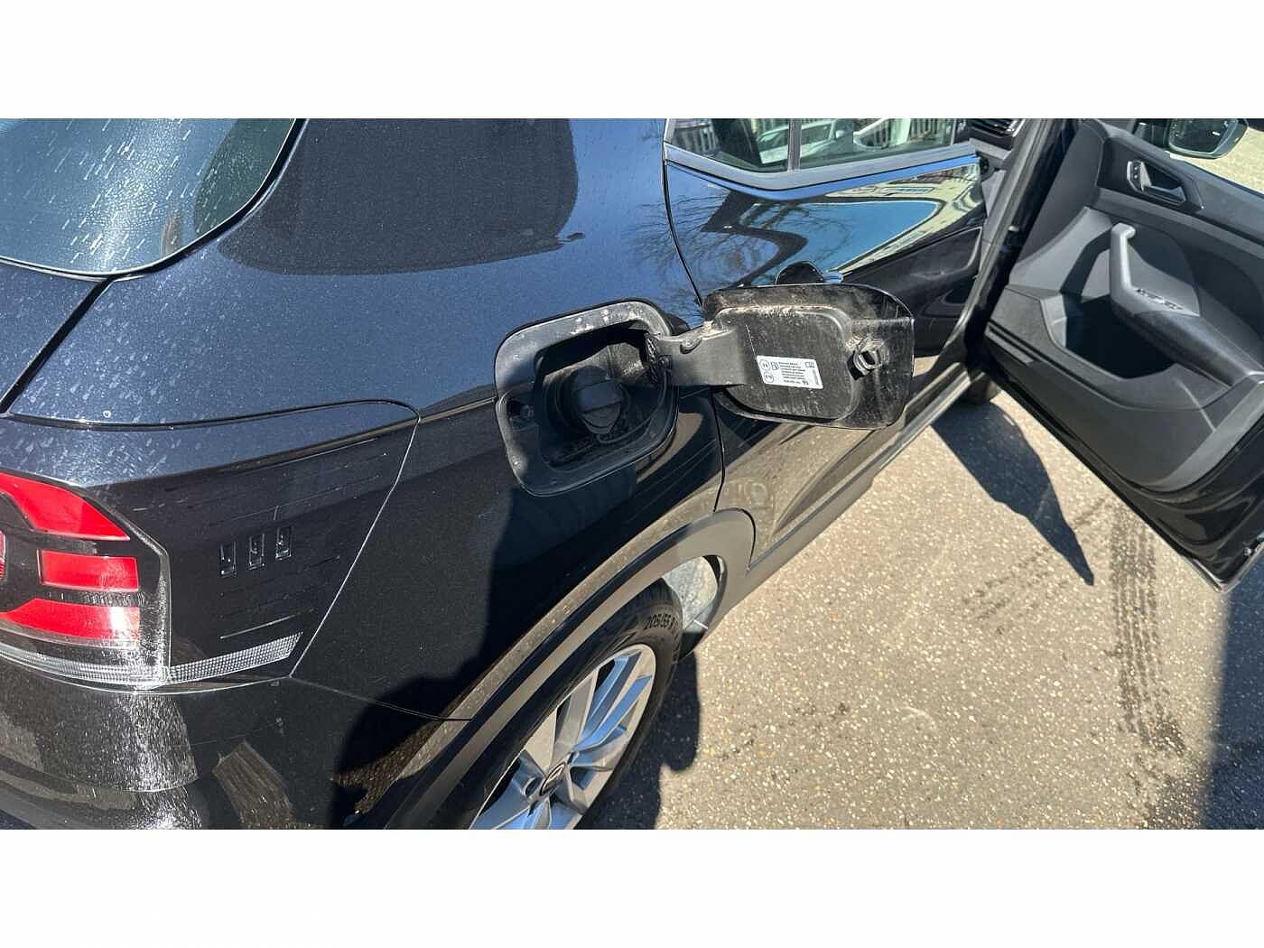 Volkswagen T-Cross 1.0 TSI (110ps) SE Hatchback