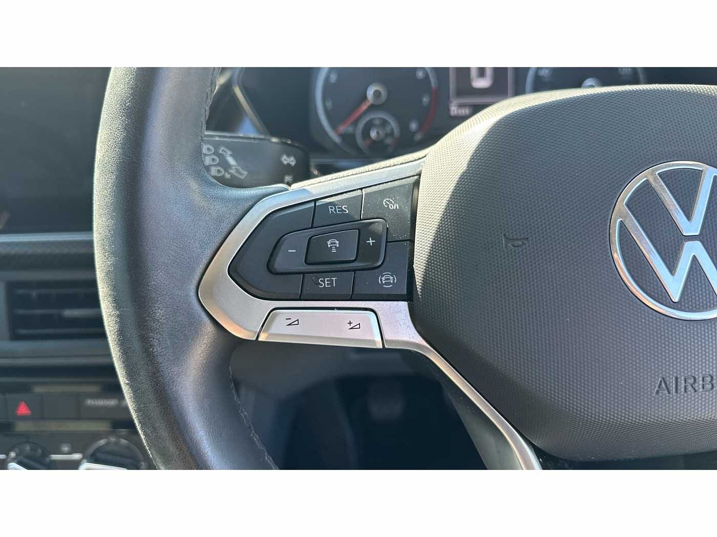 Volkswagen T-Cross 1.0 TSI (110ps) SE Hatchback