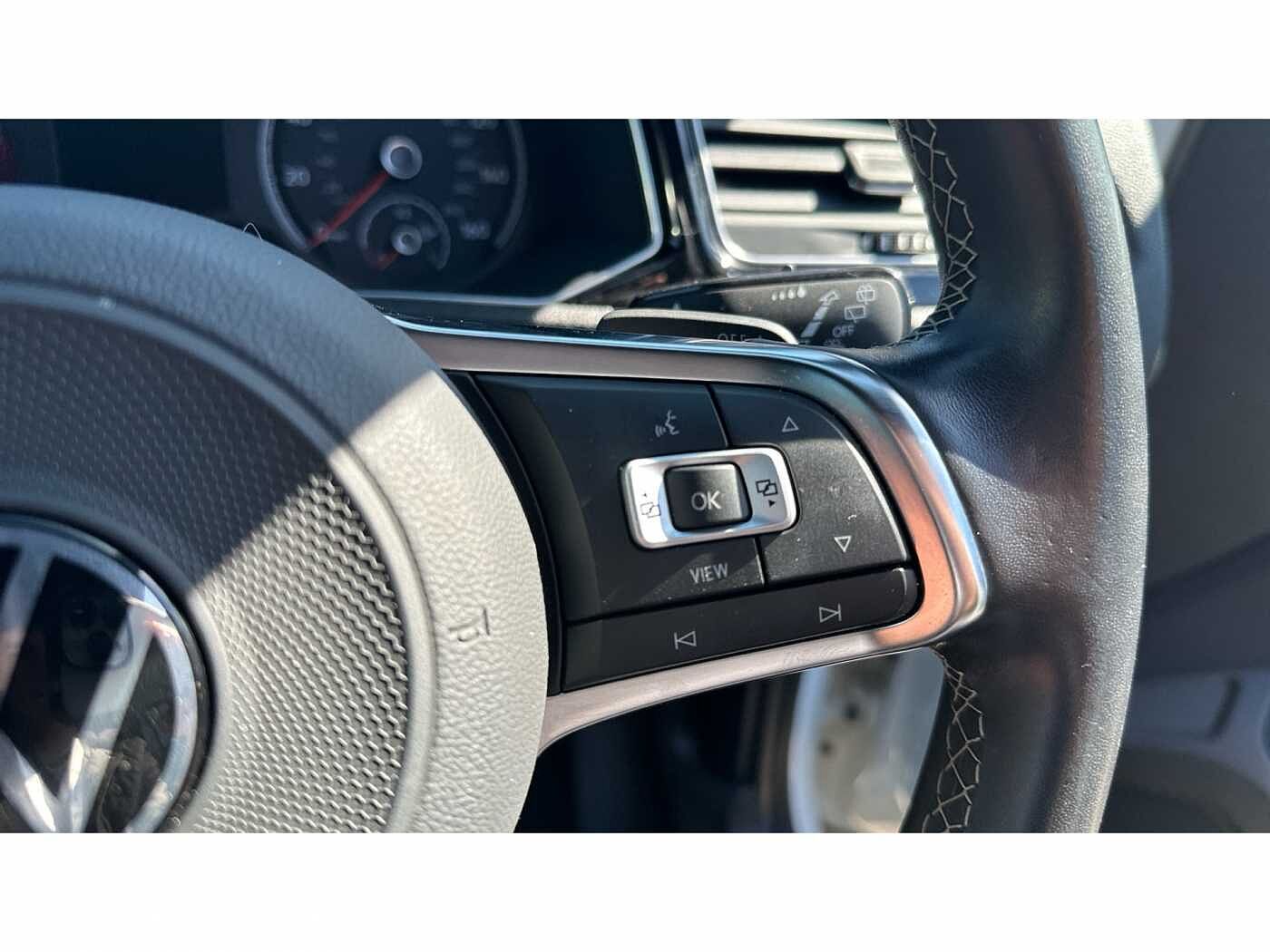 Volkswagen T-ROC 2017 1.5 TSI Black Edition 150PS EVO DSG