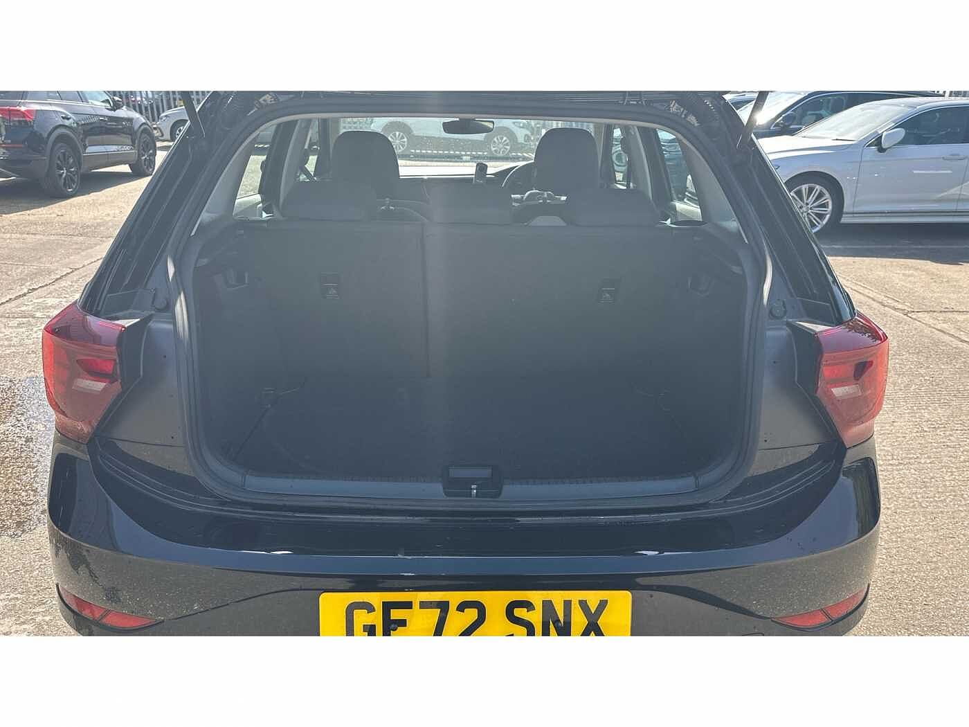 Volkswagen Polo MK6 Facelift (2021) 1.0 TSI 95PS Life DSG