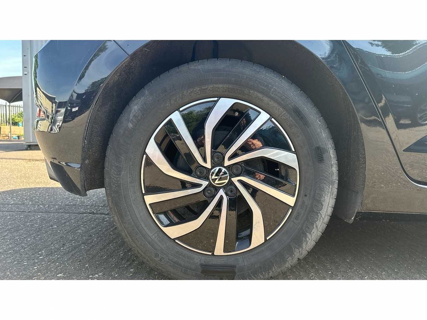 Volkswagen Polo MK6 Facelift (2021) 1.0 TSI 95PS Life DSG