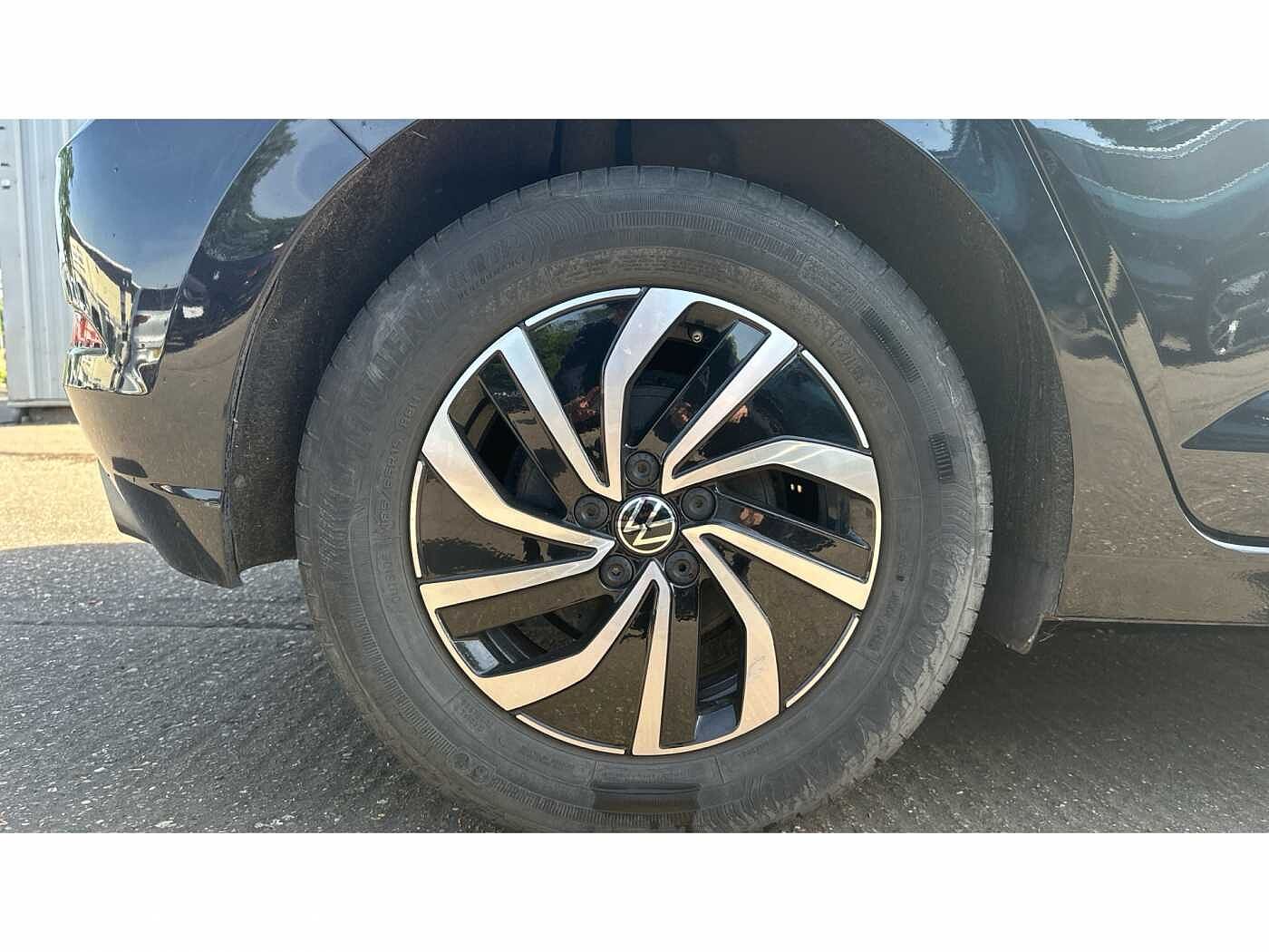 Volkswagen Polo MK6 Facelift (2021) 1.0 TSI 95PS Life DSG