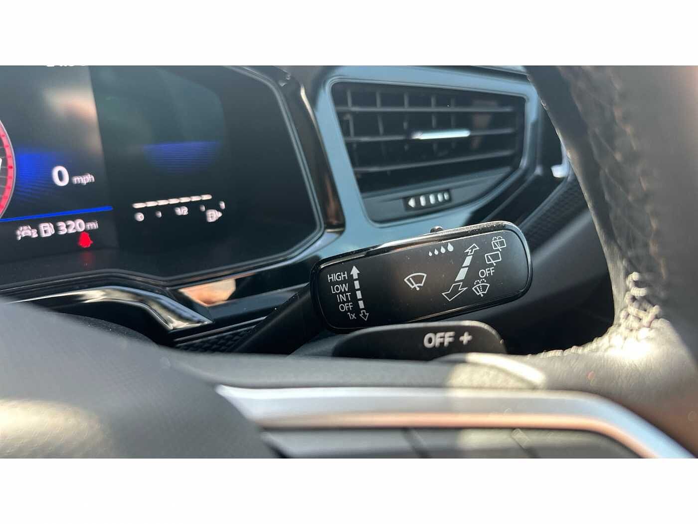 Volkswagen Polo MK6 Facelift (2021) 1.0 TSI 95PS Life DSG