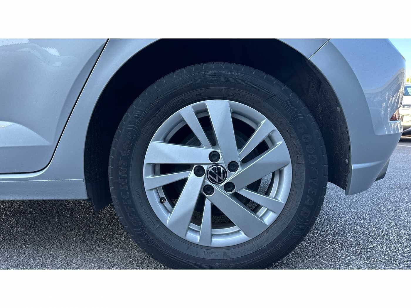 Volkswagen Polo MK6 Facelift (2021) 1.0 TSI 95PS Life