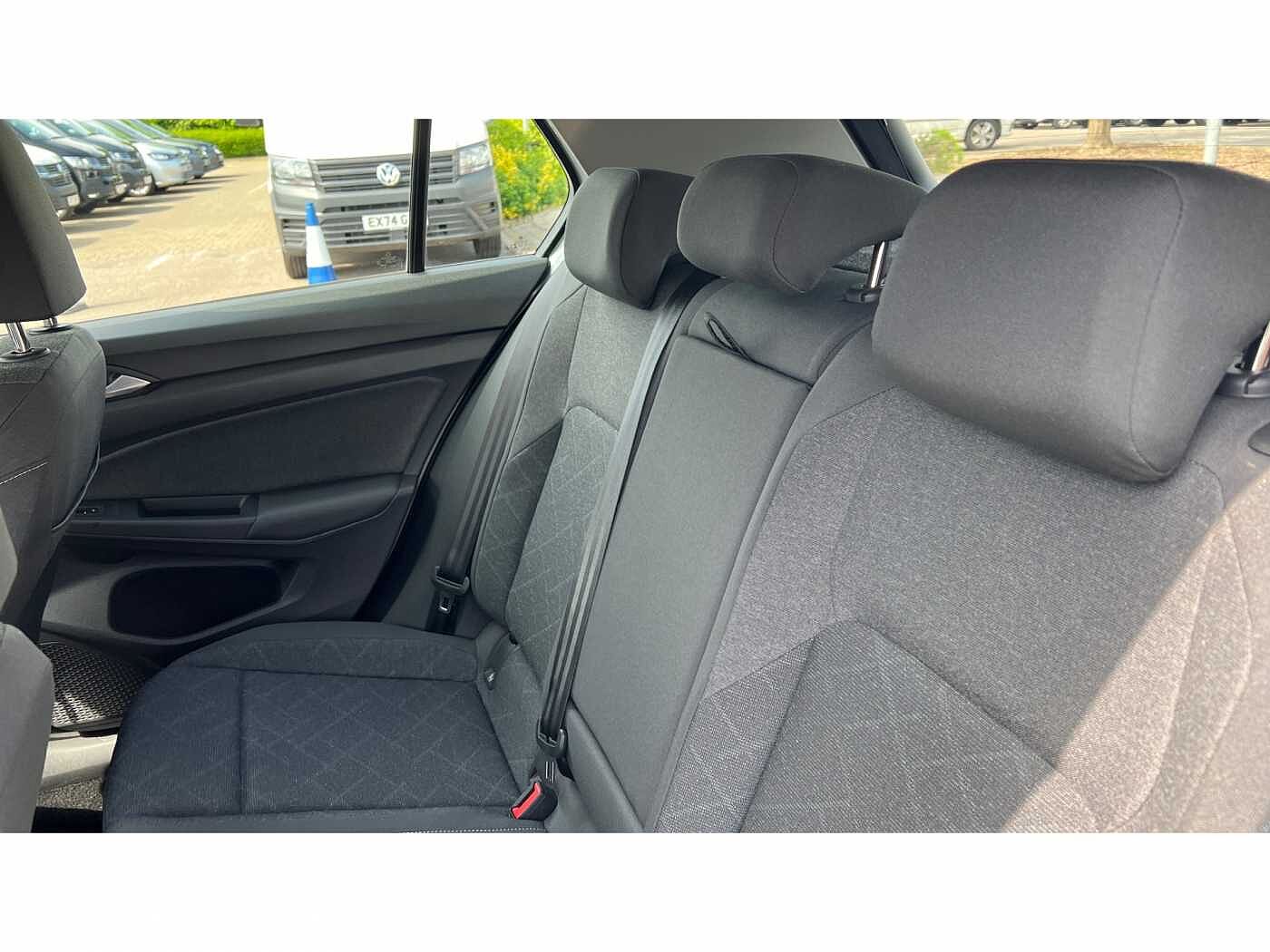 Volkswagen Golf 1.5 eTSI 150 Life 5dr DSG