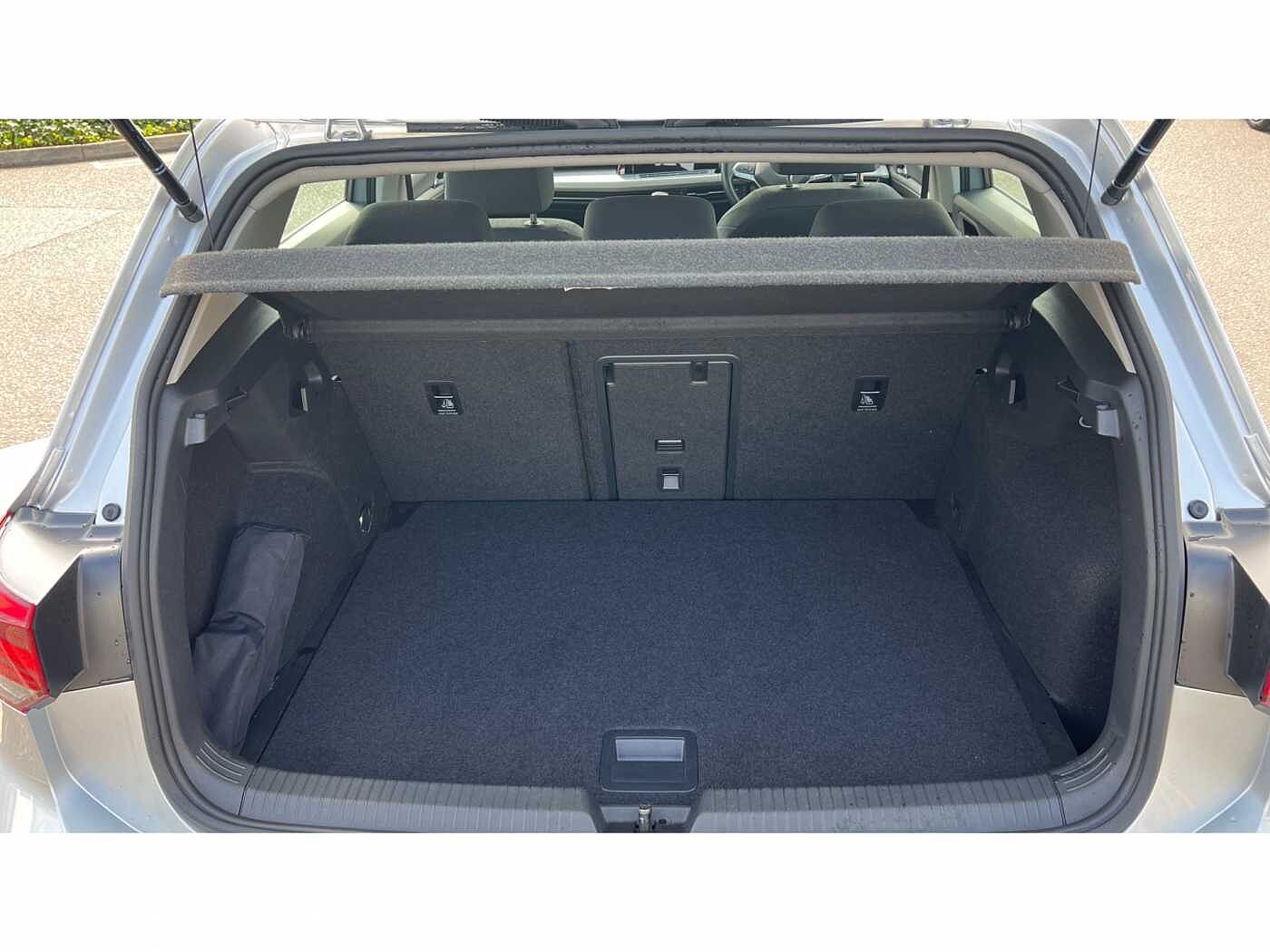 Volkswagen Golf 1.5 eTSI 150 Life 5dr DSG