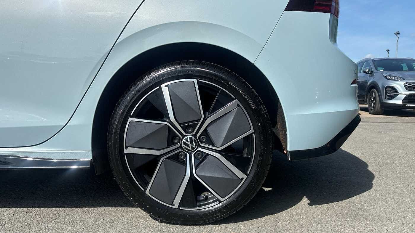 Volkswagen Golf 2.0 TDI 150 R-Line 5dr DSG Diesel Hatchback