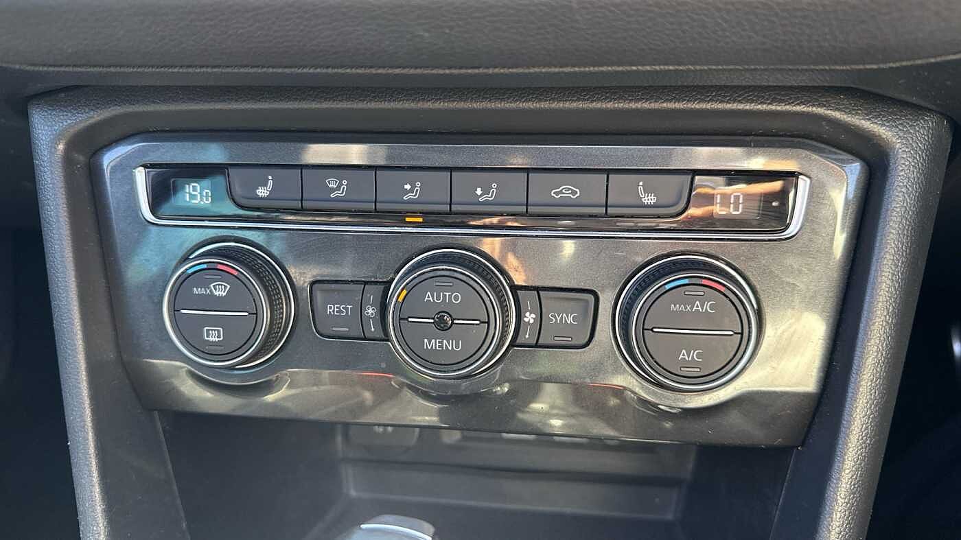 Volkswagen Tiguan 2.0 TDI 150PS R-Line 4Motion DS